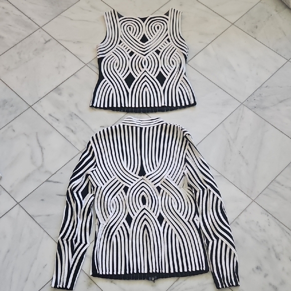 Andrea Roseti Black and White Patterned Top and Jacket Set - Picture 7 of 12